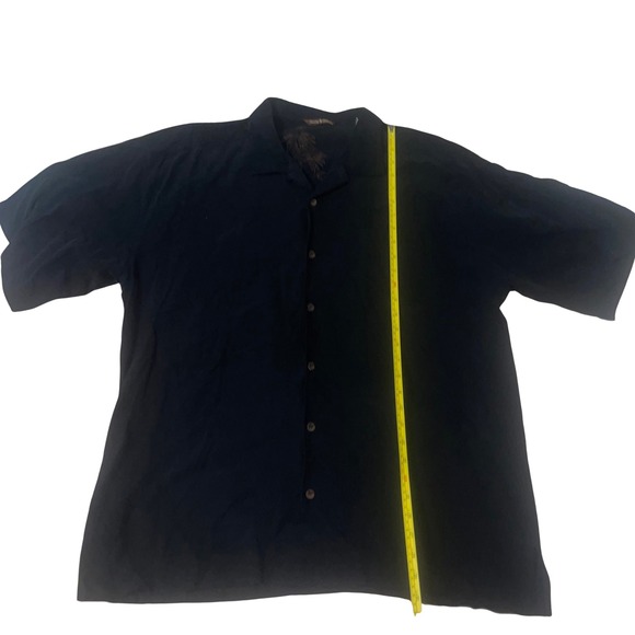 Tommy Bahama Black Button Down XXL 100% Silk Like New - Picture 3 of 4